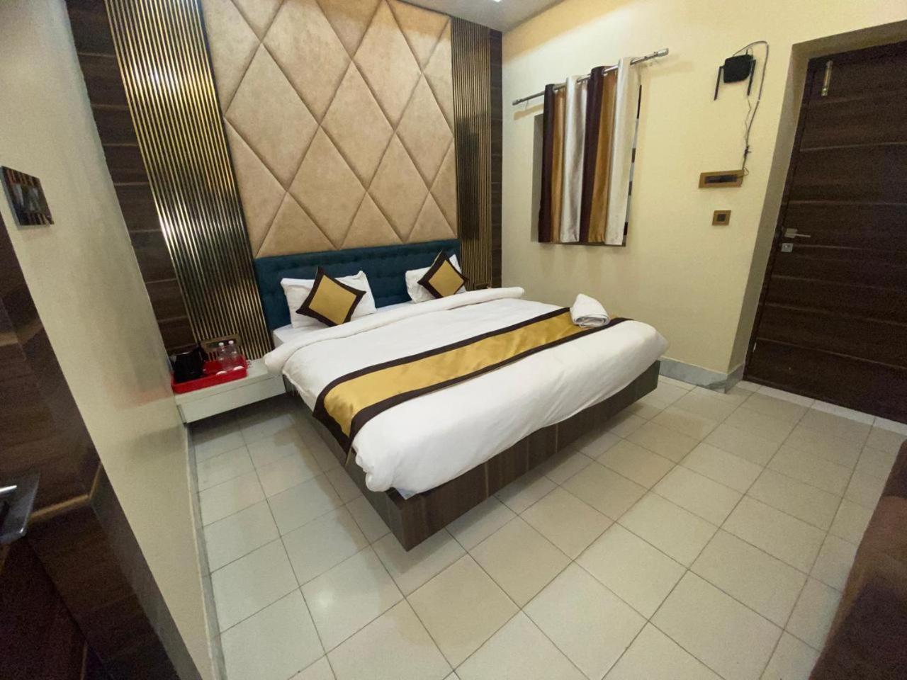 Hotel New Grand 德奥加尔 外观 照片
