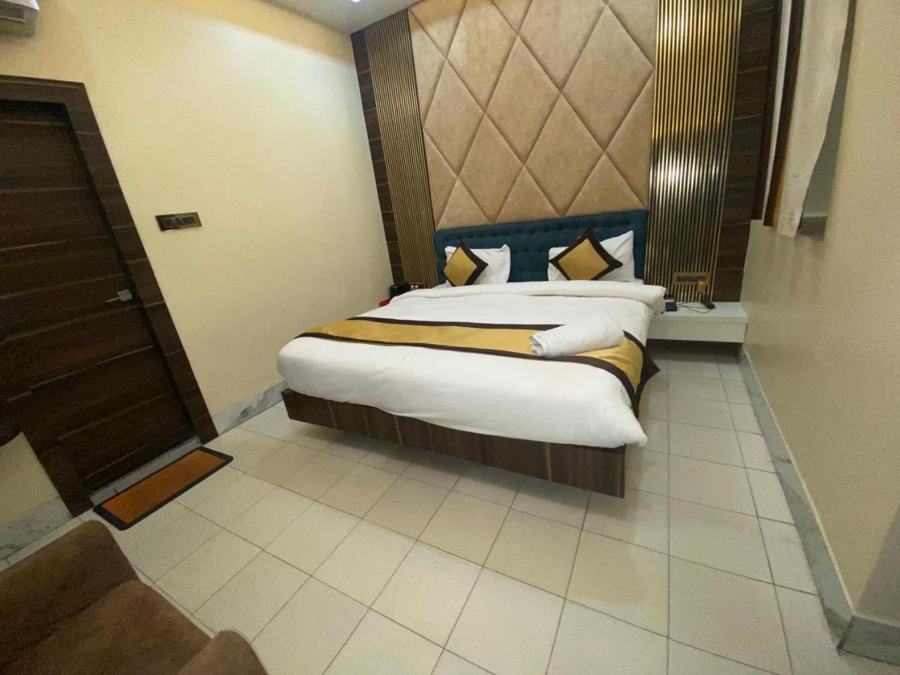 Hotel New Grand 德奥加尔 外观 照片