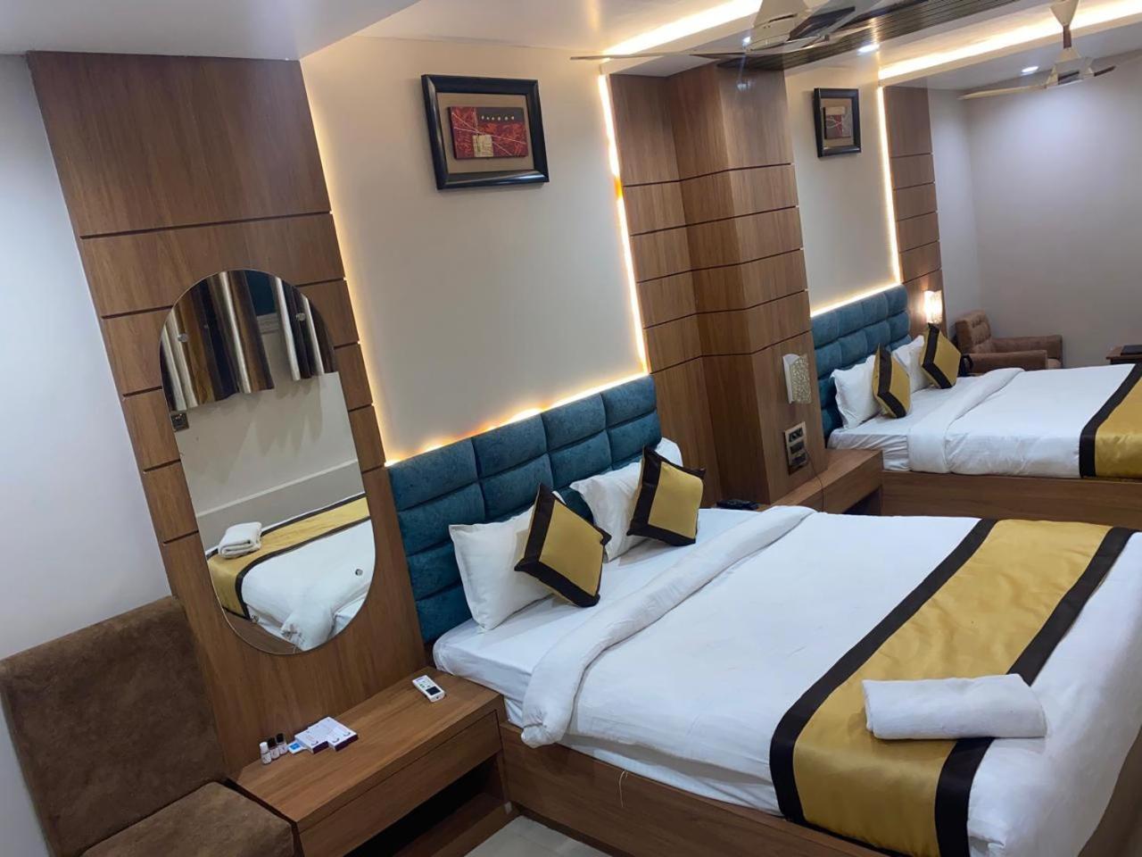 Hotel New Grand 德奥加尔 外观 照片