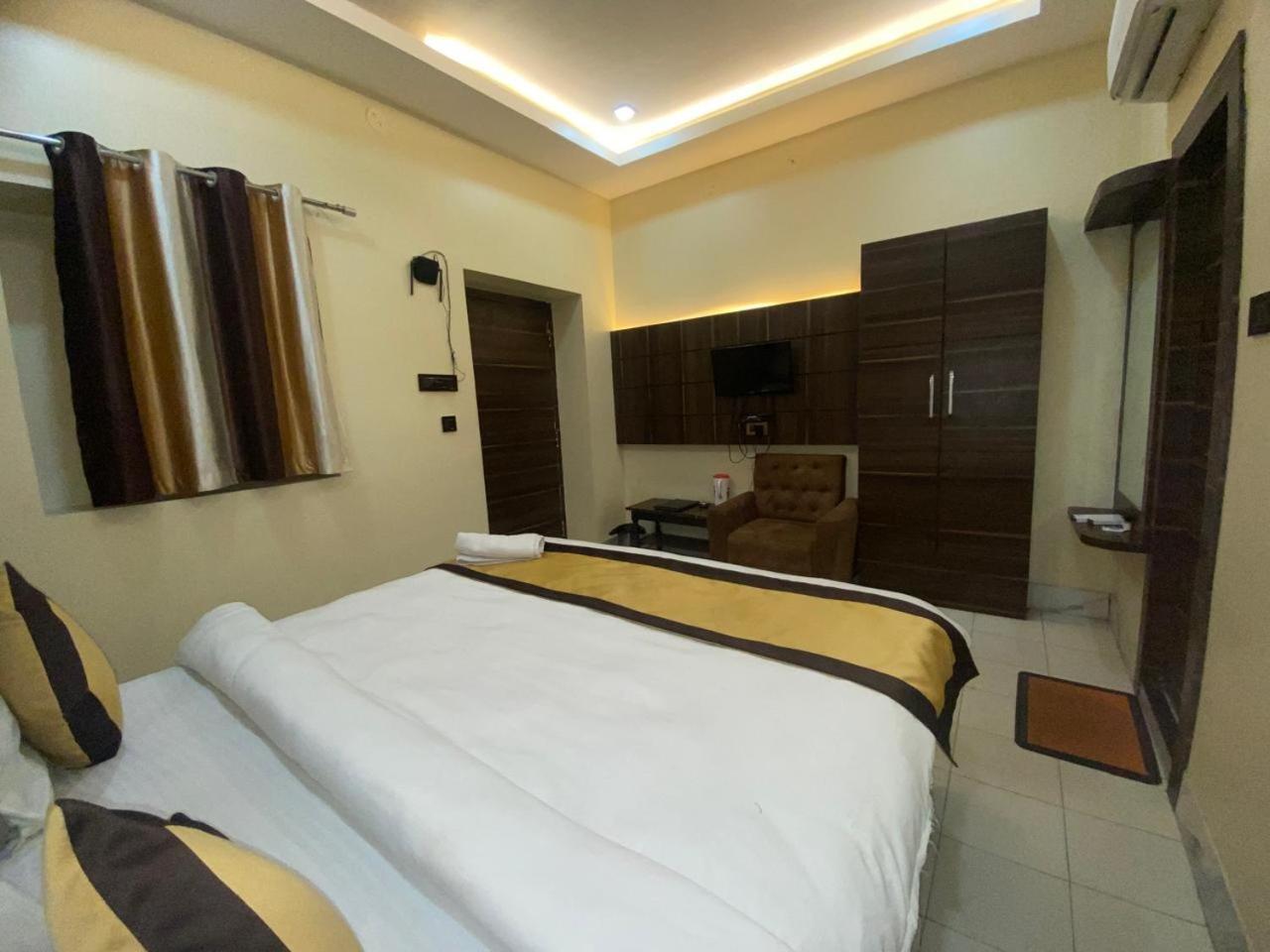 Hotel New Grand 德奥加尔 外观 照片