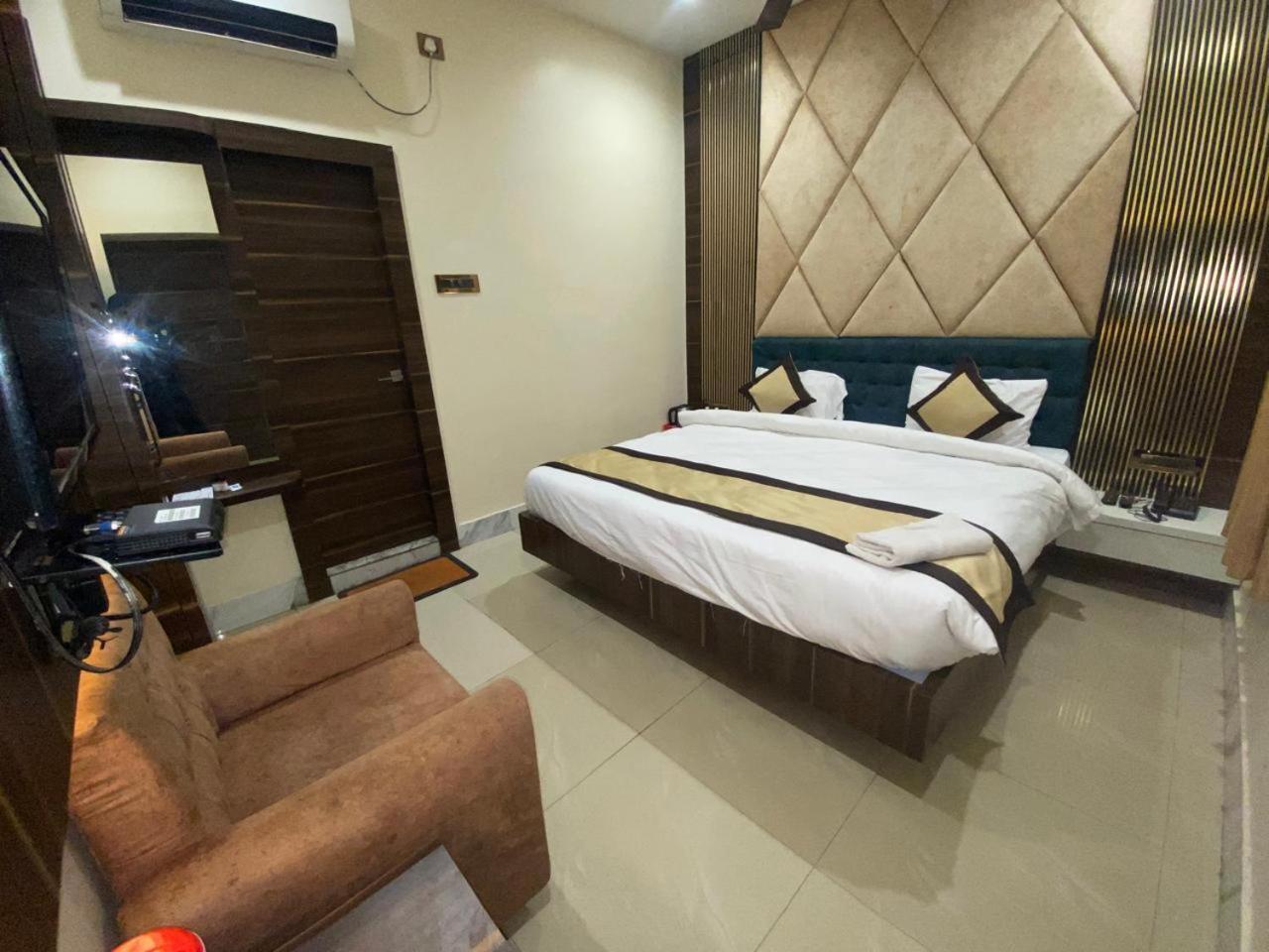 Hotel New Grand 德奥加尔 外观 照片